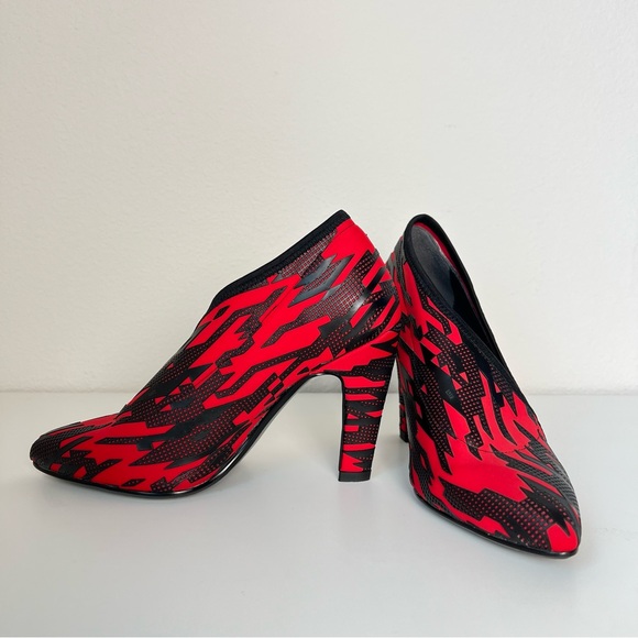 United Nude Fold Lite Mid Heels Blush Geo Red Black Graphic Pumps EU 38 US 7.5 - Picture 2 of 8